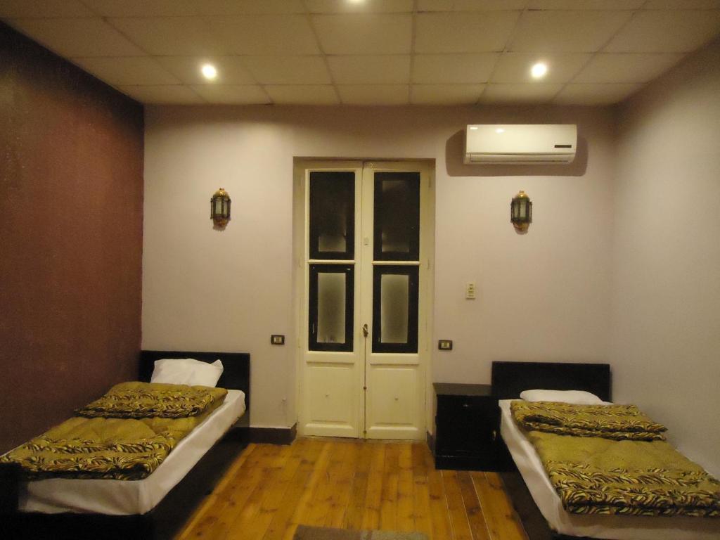 Freedom Hostel Кайро Екстериор снимка