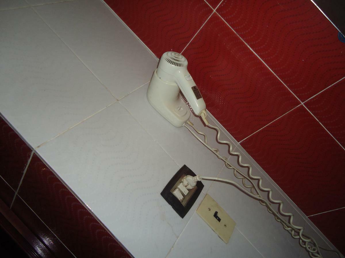 Freedom Hostel Кайро Екстериор снимка
