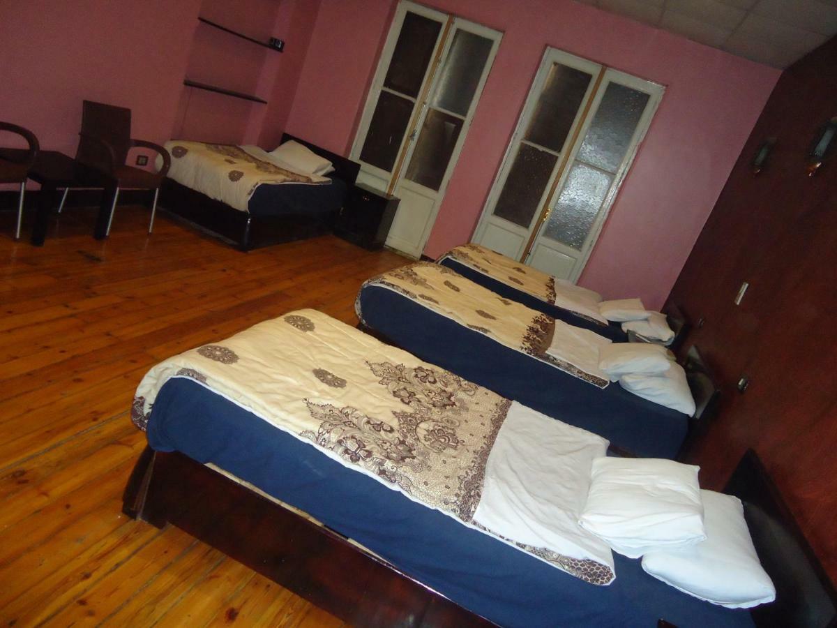 Freedom Hostel Кайро Екстериор снимка